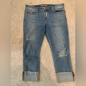 Wm’s Joe’s Jeans Cropped Mid Rise Medium Wash